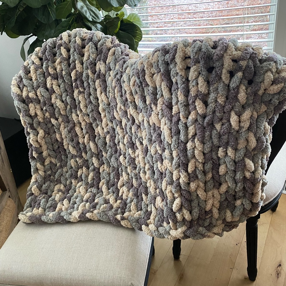 Chunky Knit Blanket